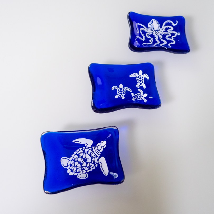 3x4 assorted silkscreened marine dishes